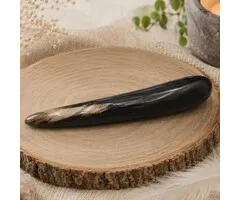 Versteend hout massage steen 16 cm