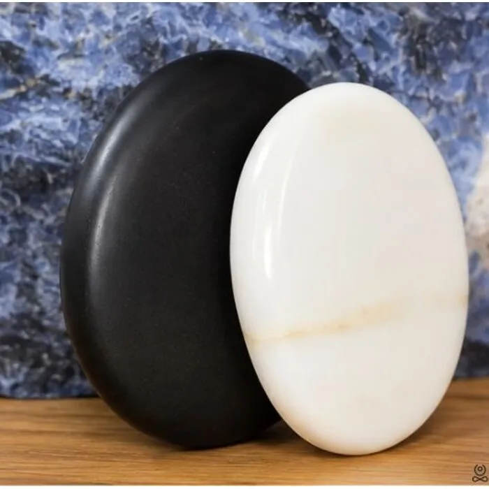 Hotstone & coldstone massageset - ca. 75 x 65 mm