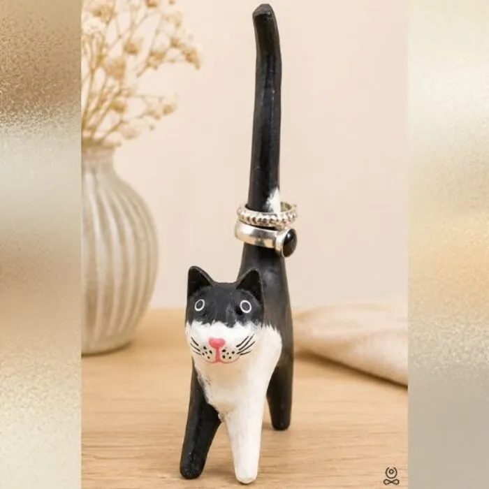 Houten ringhouder kat zwart-wit 18 cm