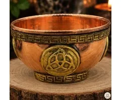 Koperen offerschaaltje Triquetra ca. 7,5 cm