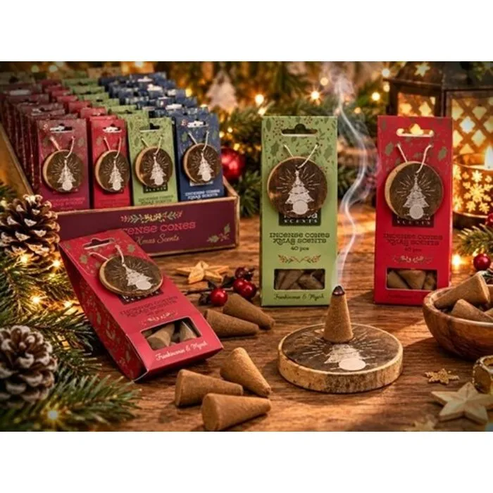 Kerst Wierookkegels met Houten Houder – 4 Geuren Assorti.