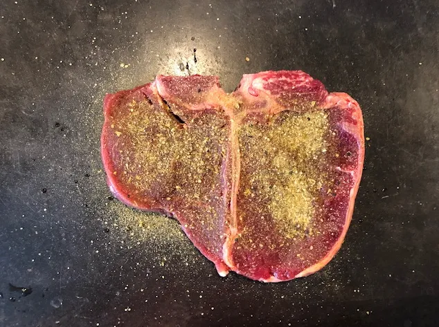 T-bone steak van de Green Egg T-bone steak van de Green Egg