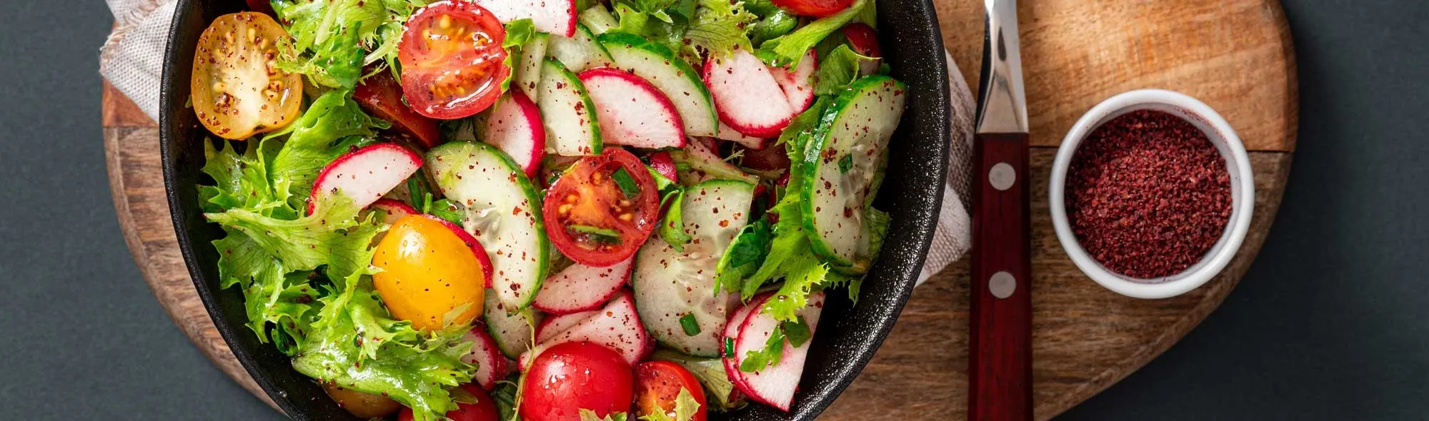 Zomerse frisse salade met sumak Zomerse frisse salade met sumak