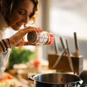 Eigenmarke Kräuter & Gewürze Eigenmarke Kräuter & Gewürze