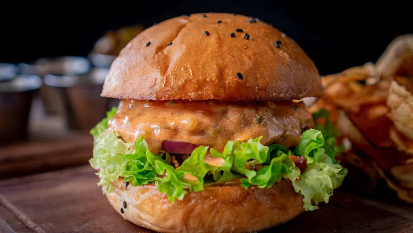 Zelf hamburgersaus maken