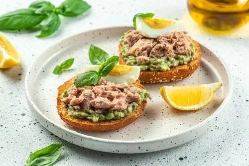 Kruiden bij Tonijn uit blik Kruiden bij Tonijn uit blik