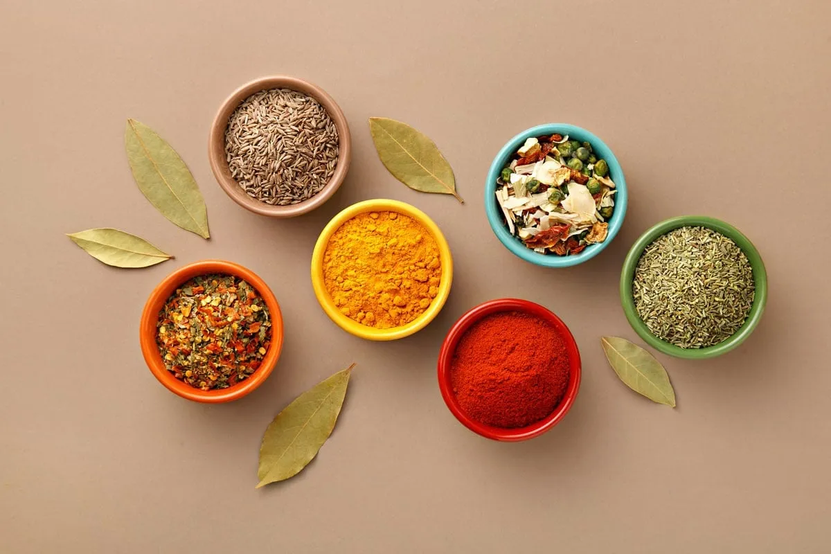 Die am häufigsten verwendeten Gewürze in der niederländischen Küche Die am häufigsten verwendeten Gewürze in der niederländischen Küche