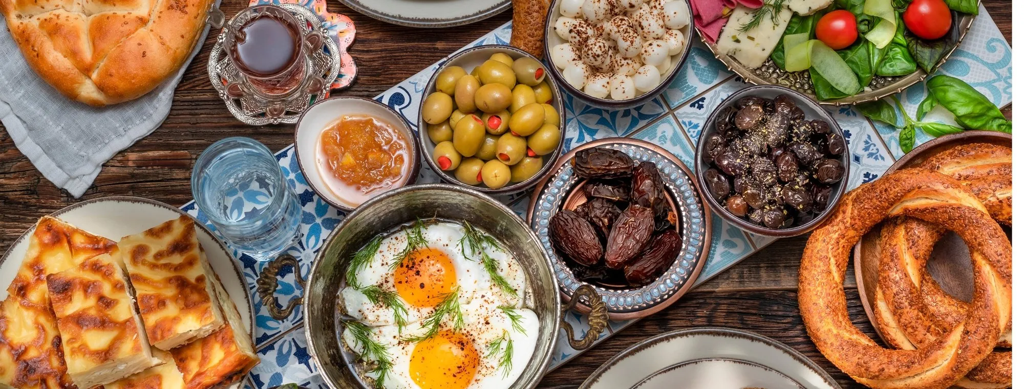 Würzen Sie Ihr Osterfest: Kochen mit Gewürzmischungen Würzen Sie Ihr Osterfest: Kochen mit Gewürzmischungen