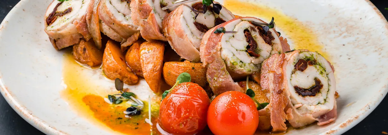 Welke saus bij kiprollade? 