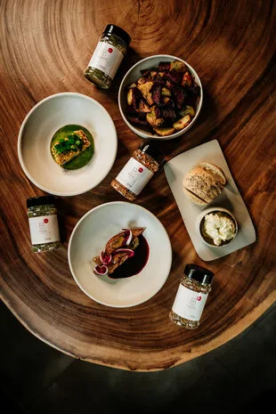 Van Beekum Specerijen Biff - Basiliek x Van Beekum Specerijen Van Beekum Specerijen Biff - Basiliek x Van Beekum Specerijen