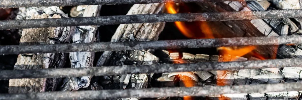 Hoe steek je een kamado bbq aan? Hoe steek je een kamado bbq aan?