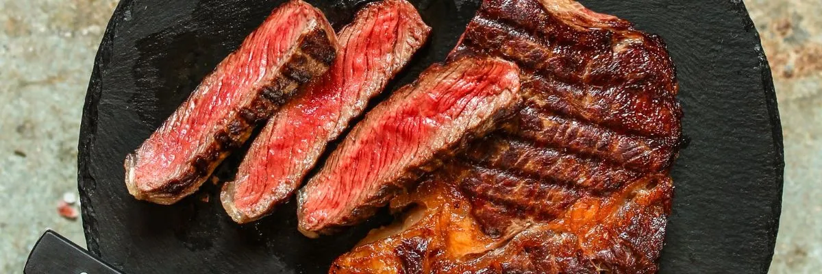 Procureur steak van de BBQ (Low & Slow)