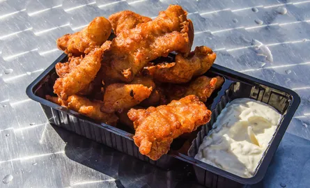 Welke saus bij kibbeling?