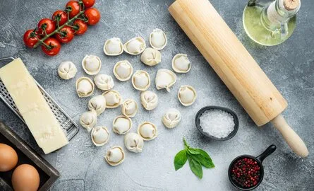 Welke saus bij tortellini?
