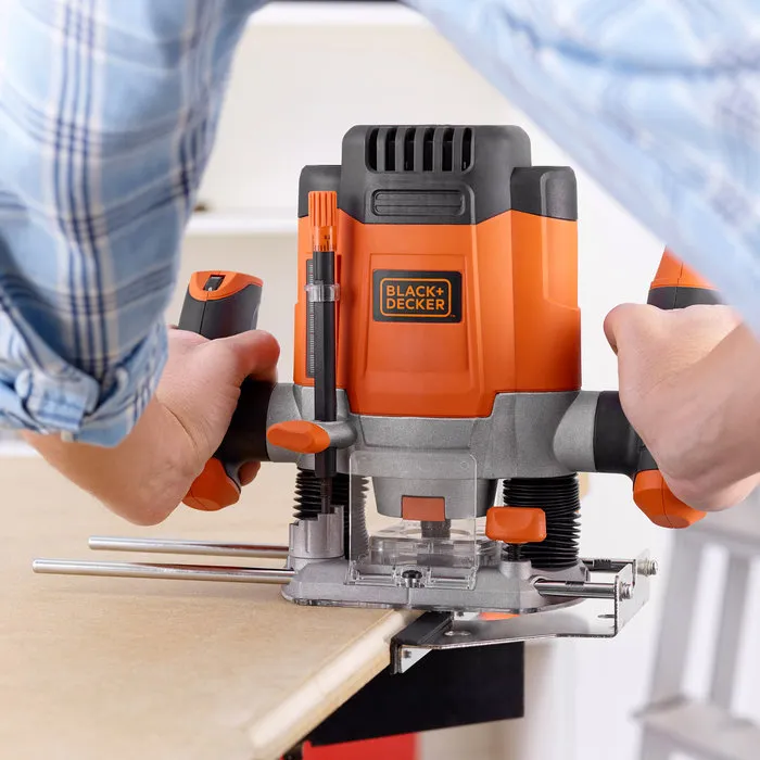 Black & Decker Black & Decker Bovenfrees KW1200EKA