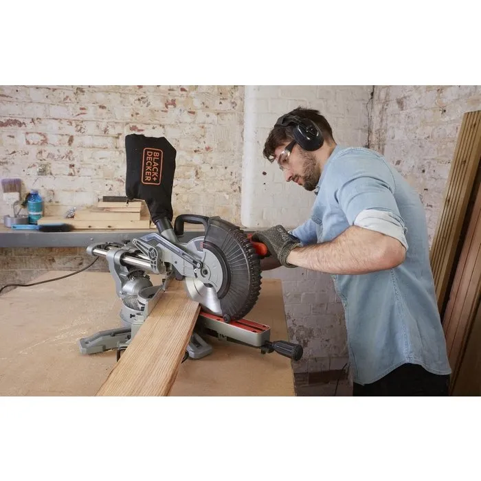 Black & Decker Black & Decker BES700-QS Afkort- en verstekzaag