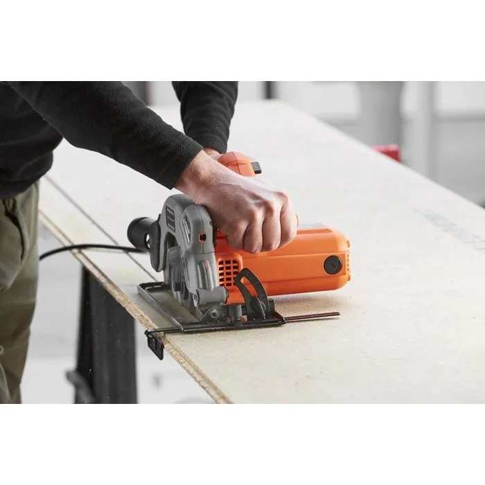 Black & Decker Black & Decker CS1250LKA Elektrisch Handcirkelzaag in koffer met 2 zaagbladen