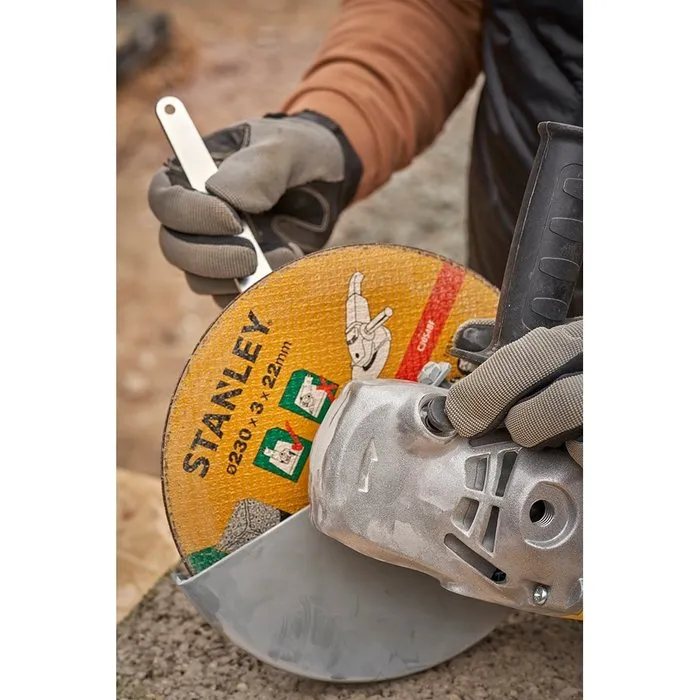 Stanley Stanley FMEG232  Fatmax® 2000W 230MM Haakse slijper