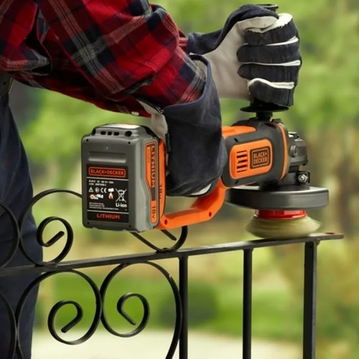 Black & Decker Black+Decker BCG720M1-QW haakse slijper