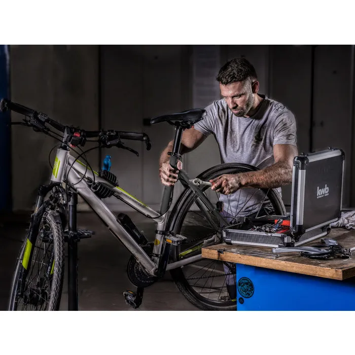 KWB KWB Gereedschapskoffer 80-delig in Aluminium Koffer