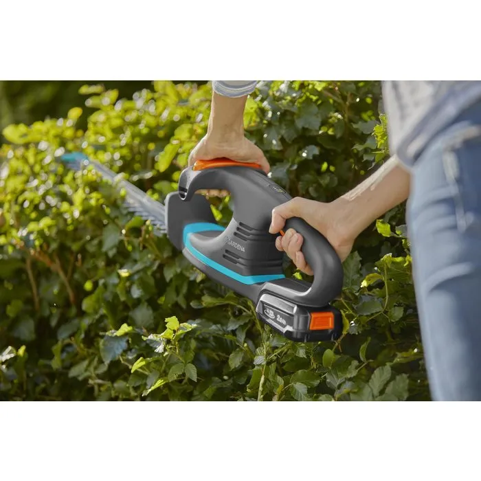 Gardena Gardena Accu Heggenschaar Easycut 40/18V P4A - SOLO