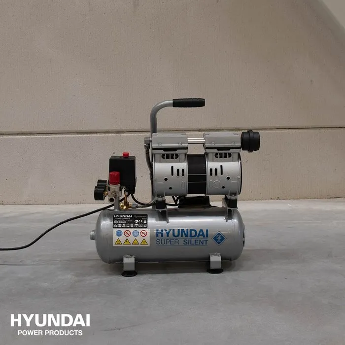Hyundai Hyundai Compressor Silent 8 Bar - 8 Liter