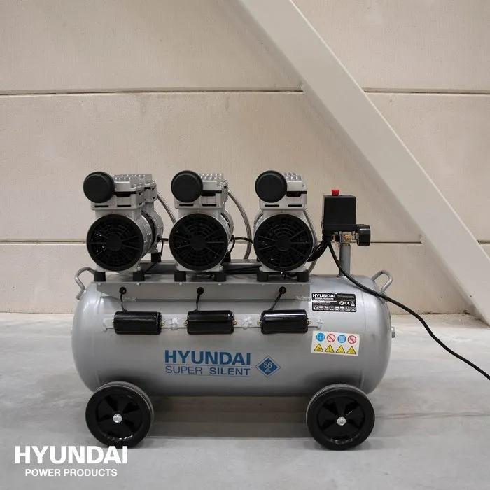 Hyundai Hyundai Geluidsarme Compressor 70 Liter
