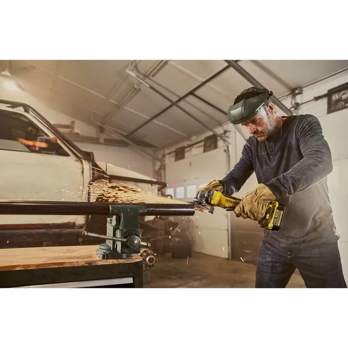 Stanley Stanley FatMax V20 18v SMFCG700B Brushless Haakse Slijper