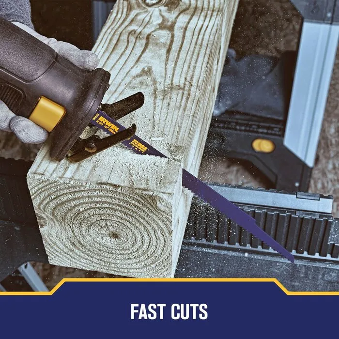 Irwin IRWIN Reciprozaagblad 300mm 6TPI, 5x zagen van hout met spijkers