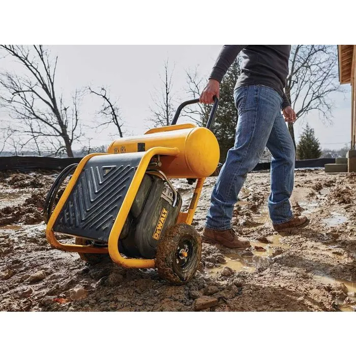 DeWALT DeWALT Compressor DPC17PC + 10m Slang - Olievrij