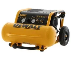 DeWALT DeWALT Compressor DPC17PC + 10m Slang - Olievrij