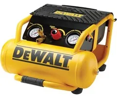 DeWALT DeWALT Compressor DPC10RC + 10m Slang - Olievrij