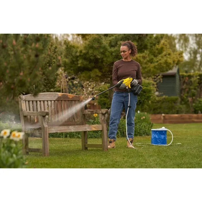 Stanley Stanley SFMCPC93M1- QW Hogedrukreiniger V20 - Incl. Accu & Lader