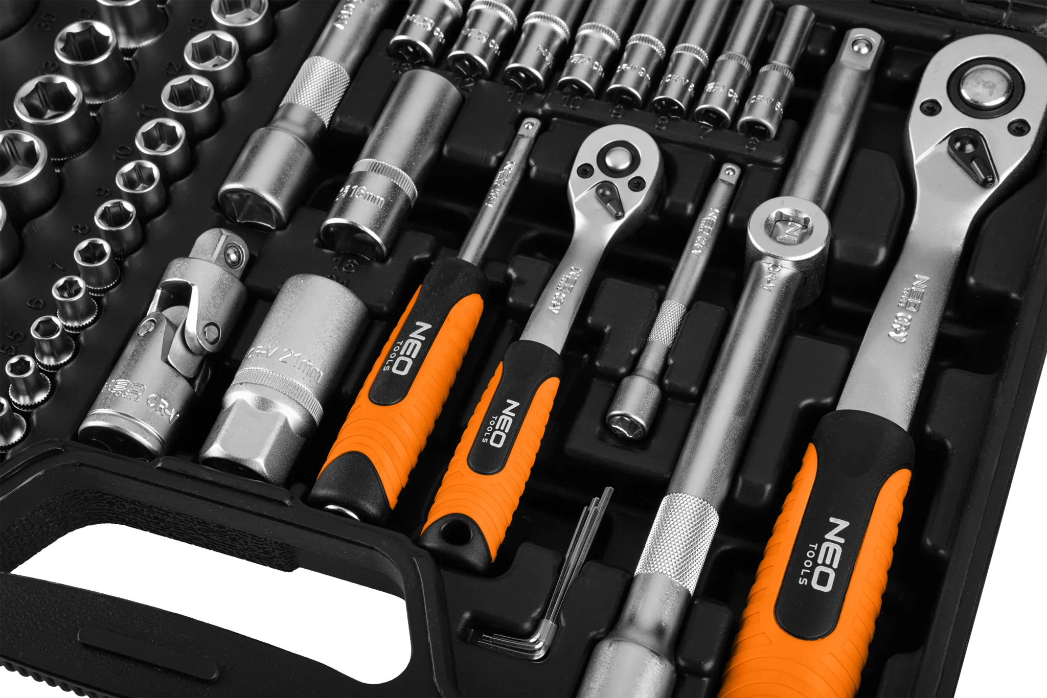 NEO NEO Doppenset 1/4" – 1/2" 110-delig