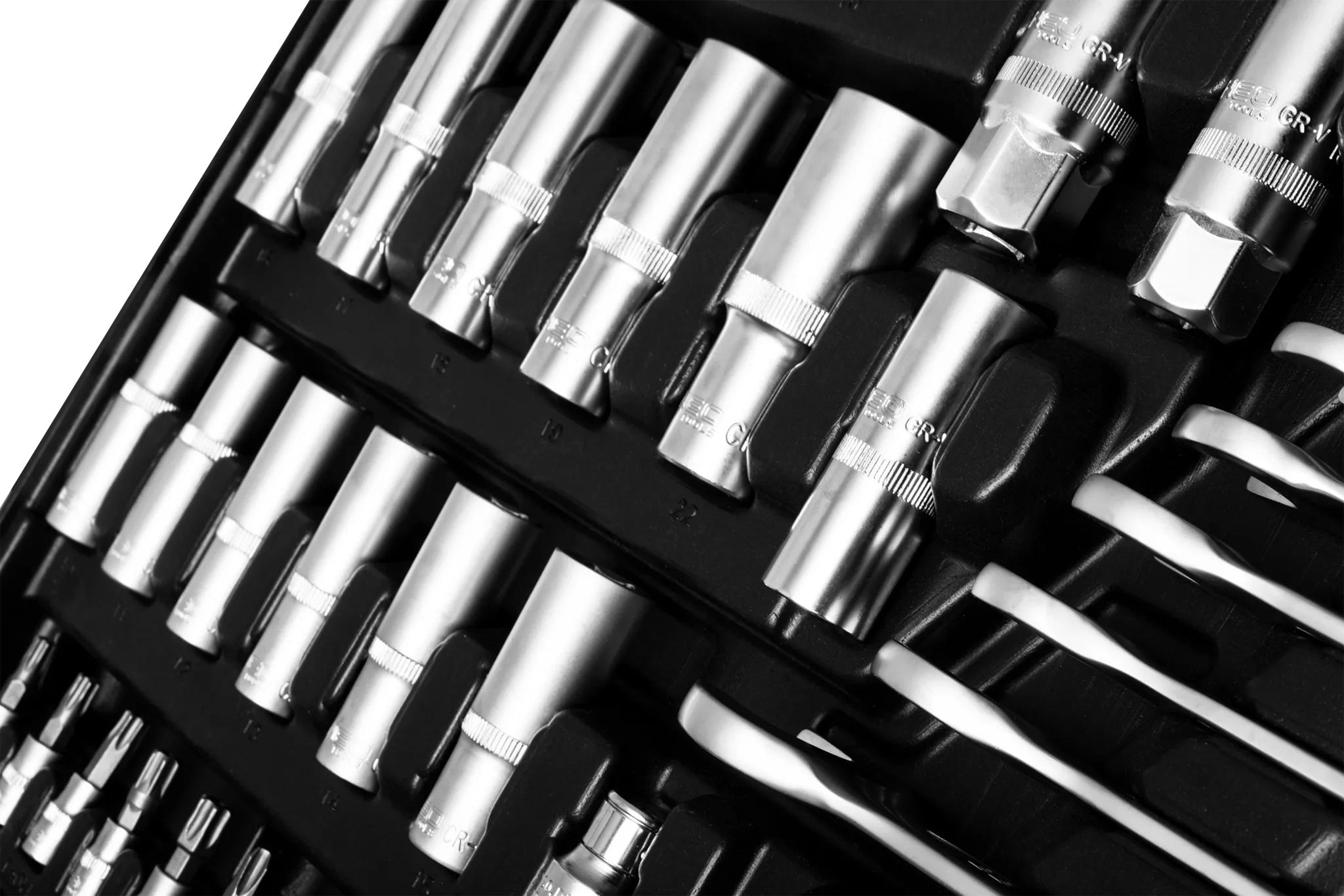 NEO NEO Doppenset 1/4 - 3/8 - 1/2 216dlg