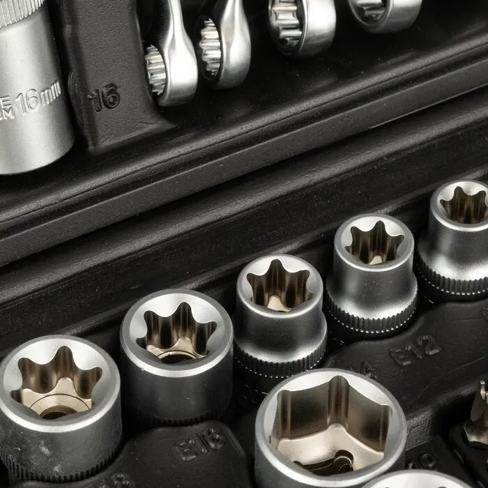 Hyundai HYUNDAI doppen set 216-delig - Inclusief koffer - Ergonomische handgrepen - Chroom-vanadiumstaal