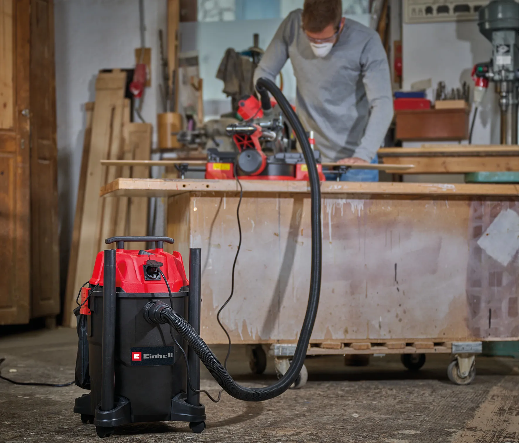 Einhell Gereedschap Einhell TC-VC 2555 A – Nat-/Droogzuiger – 25L – 850W – Met stopcontactfunctie