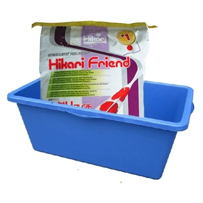 Hikari / Saki Hikari Hikari Friend Large 10 KG + Kunstof Meetbak