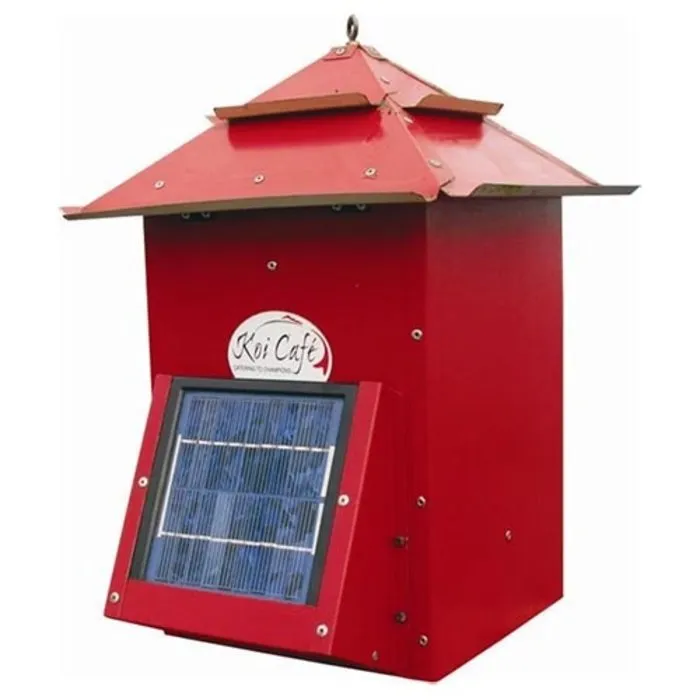 Koi Café Koi Cafe Rood Met Zonnepaneel