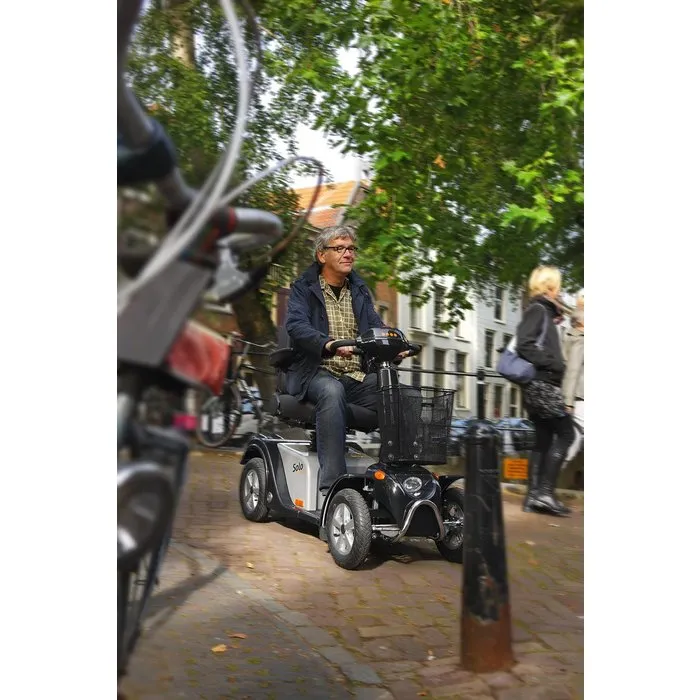 Life & Mobility Scootmobiel Solo 4 Comfort