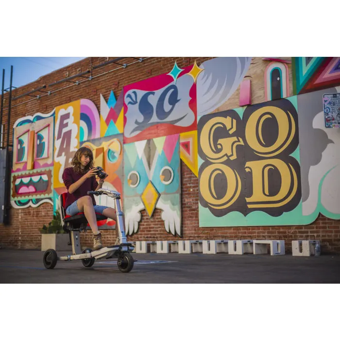 Moving Life ATTO (toonzaalmodel)