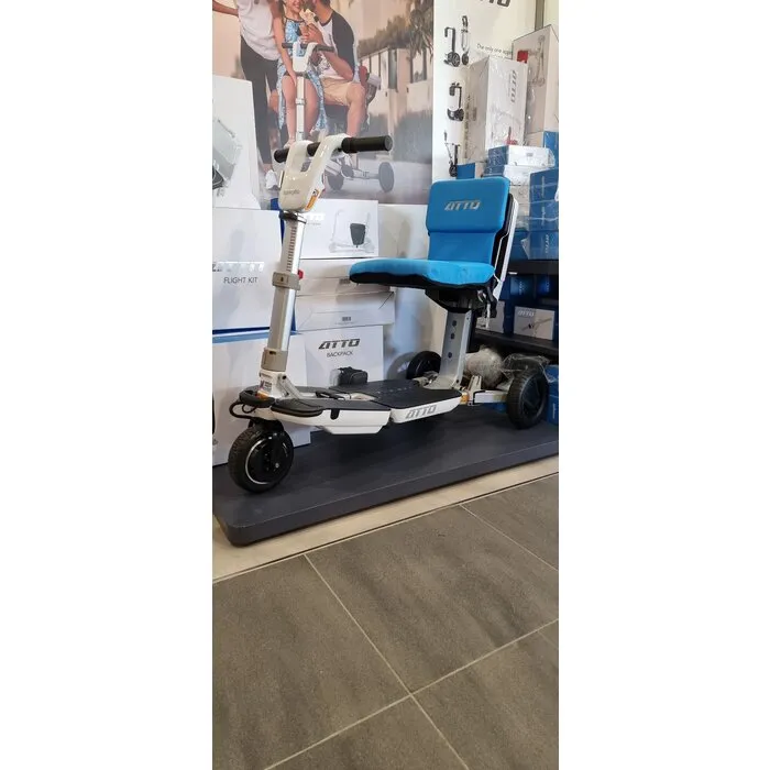 Moving Life ATTO (toonzaalmodel)