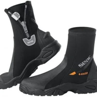 Escarpines y botines de buceo