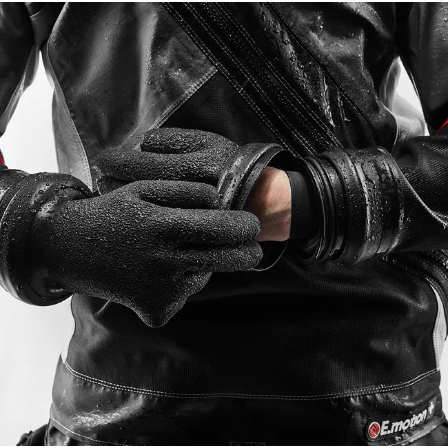 Santi SmartGloves System