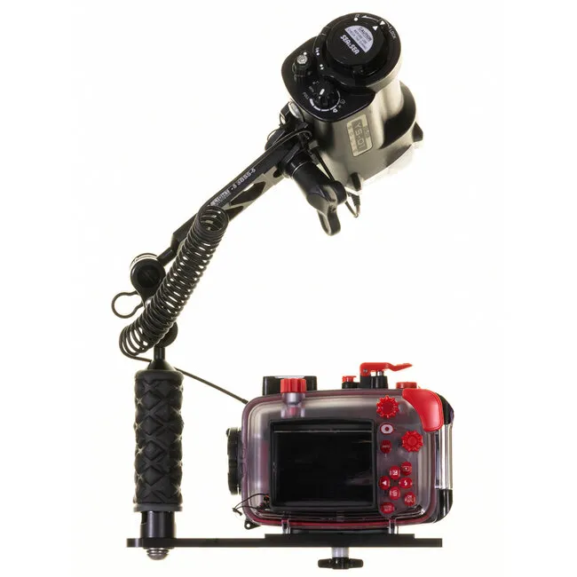 Sea and Sea Single Set with OM SYSTEMS TG-7 and YS-01 Solis STROBE