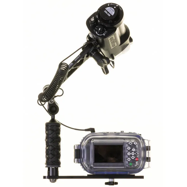 Sea and Sea Single Set with Ricoh WG-80, DX-6G housing and YS-01 Solis STROBE
