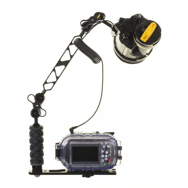 Sea and Sea Single Set with Ricoh WG-80, DX-6G housing and YS-D130R STROBE