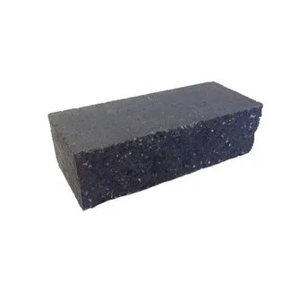 BIA Betongevelstenen Normaalformaat 24x10x7cm Zwart met gebroken reliëf