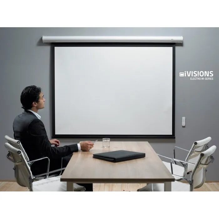 iVisions Electro M-Series projectieschermen 145 x 109 (4:3) Tweedekans – Nieuwstaat