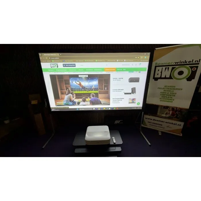 Epson Beamer Verhuur Pakket – Epson LS650W + 100 inch Scherm + JBL Soundbar